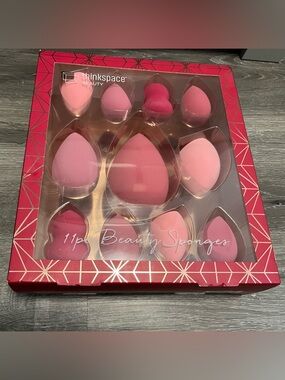thinkspace Beauty 11pc Pink Makeup Sponge Set